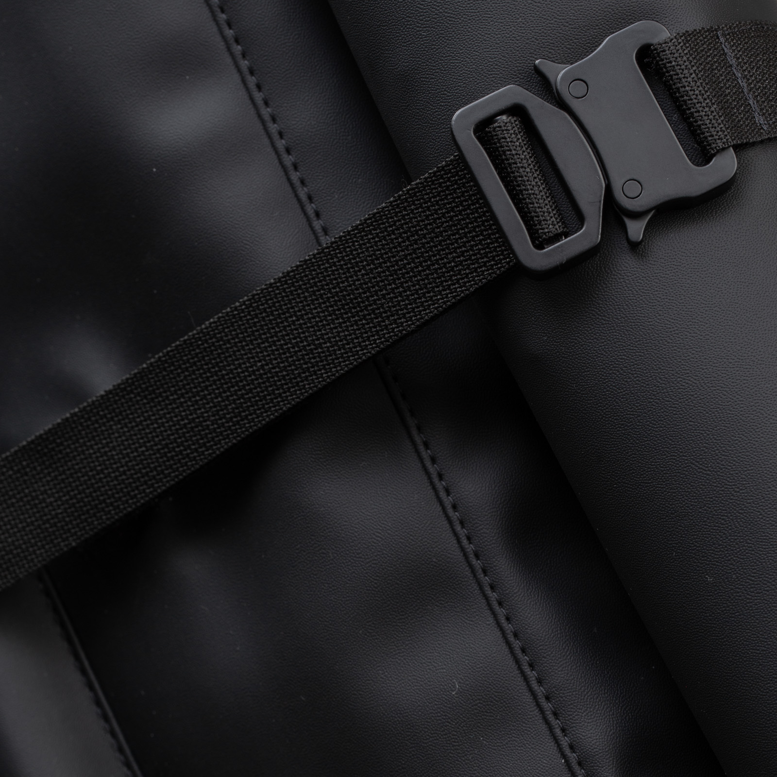 картинка Рюкзак Rolltop Eco Line Black от магазина Одежда+