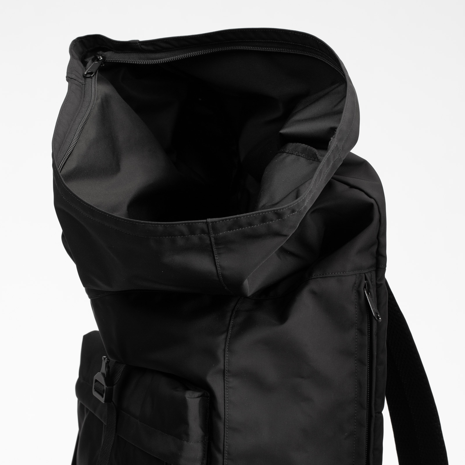 картинка Rolltop SS Black от магазина Good local