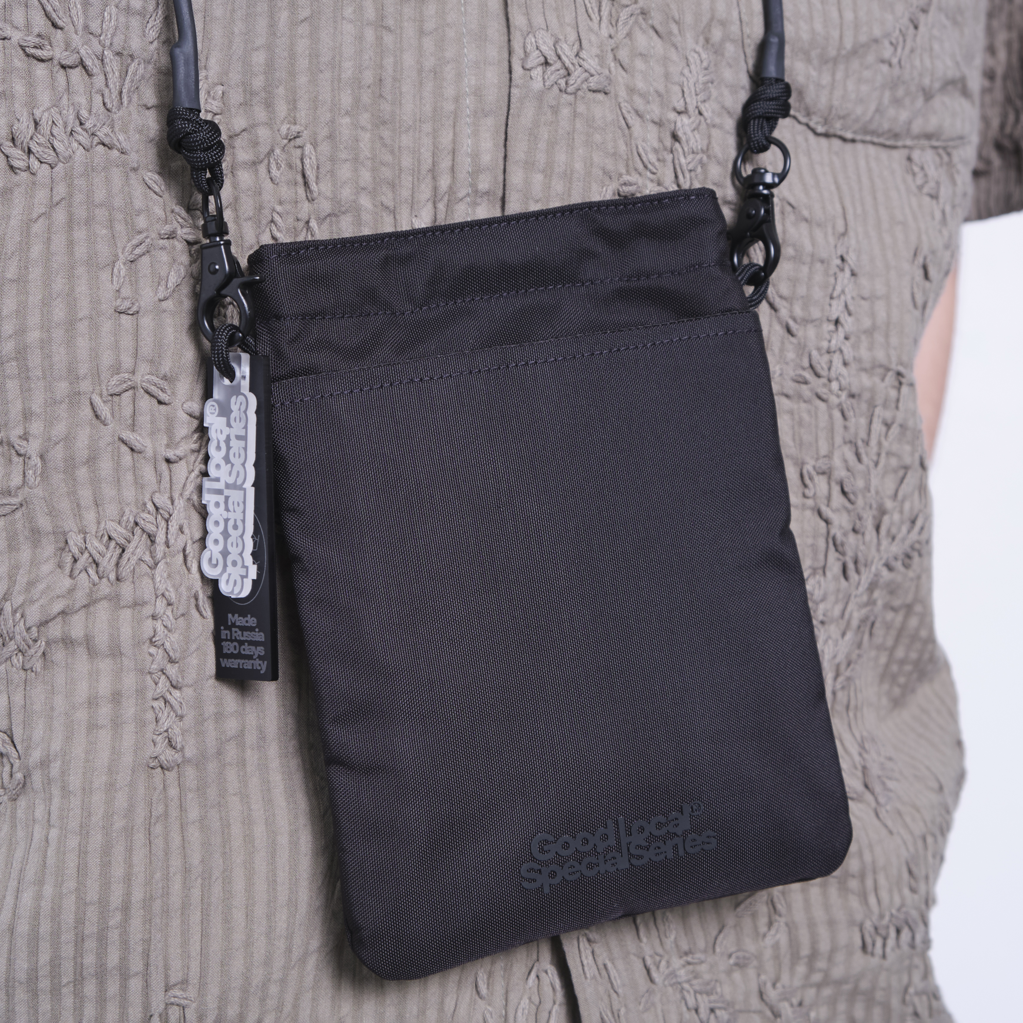 картинка Messenger SS Black от магазина Одежда+