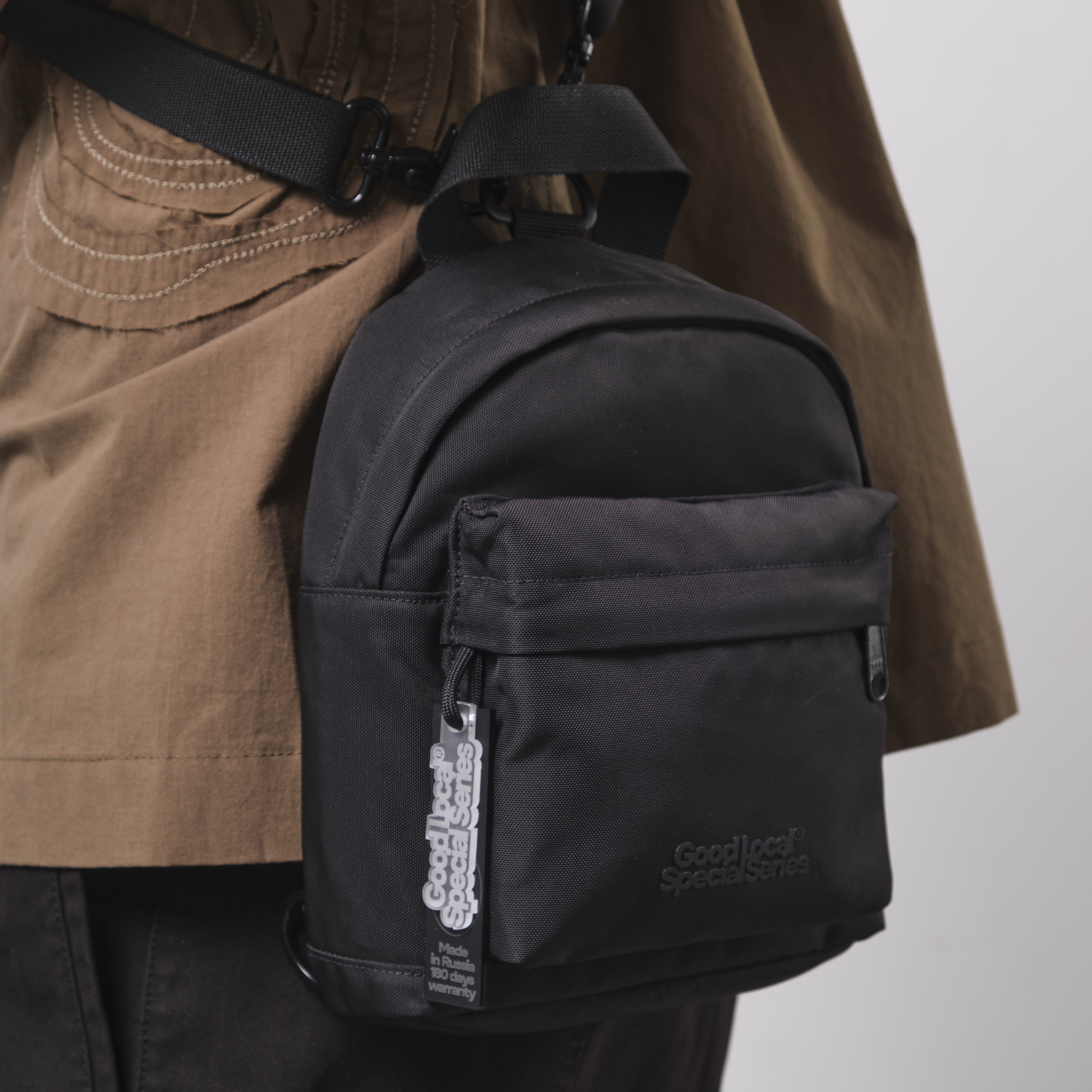 картинка Backpack Mini SS Black от магазина Одежда+